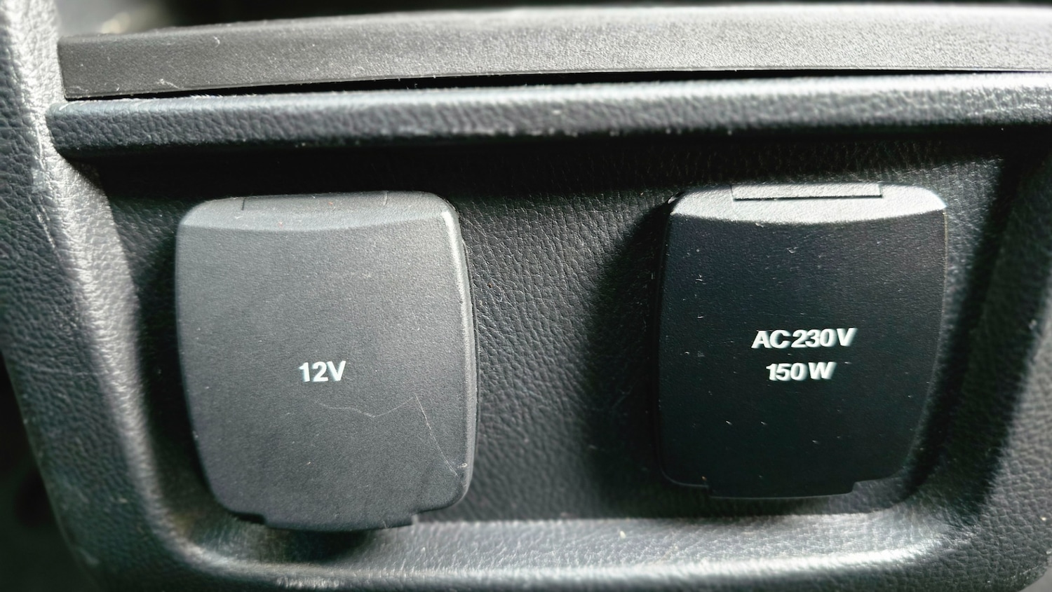 Used Ford S-Max 2016 for sale - 76455682: Photo 26