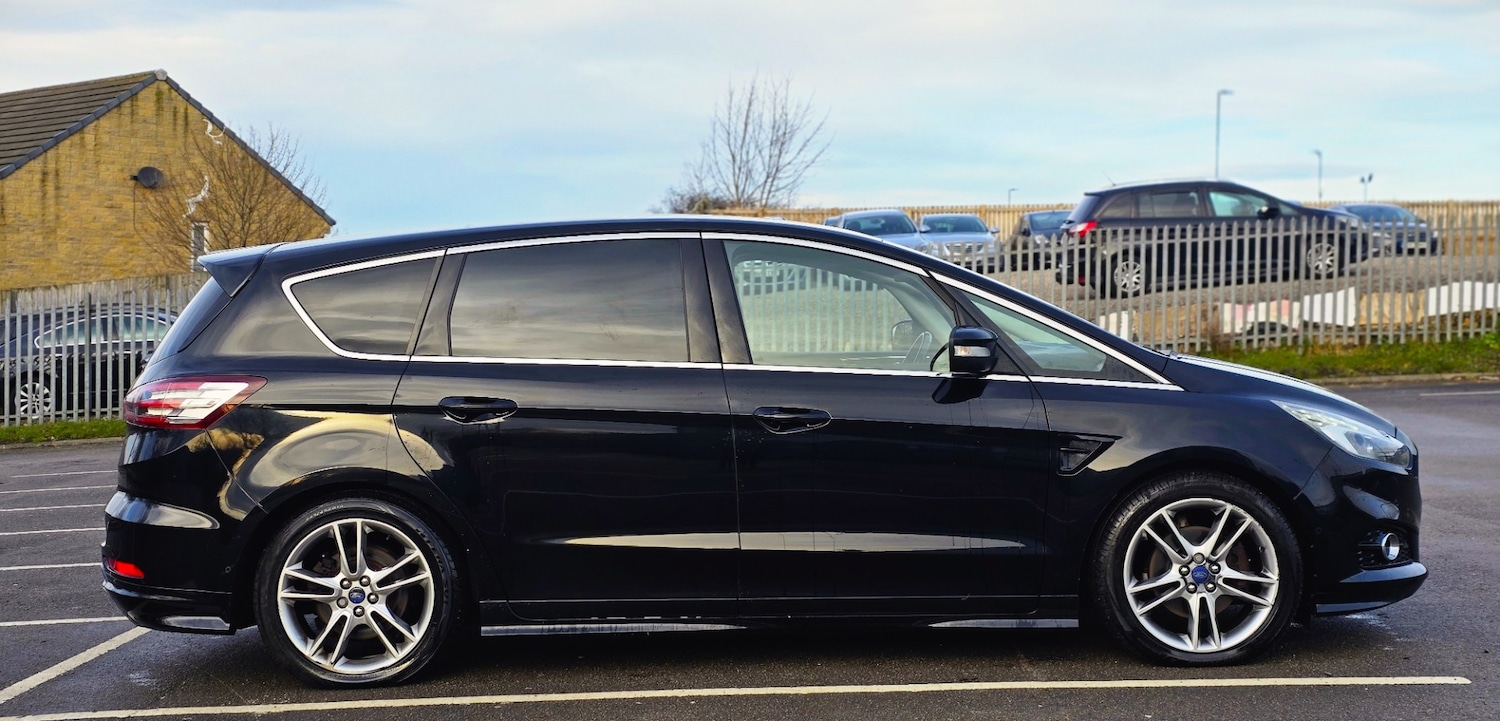 Used Ford S-Max 2016 for sale - 76455682: Photo 3