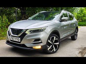 2017 (67) - 1.6 dCi TEKNA 5dr + NEW SHAPE + PANORAMIC ROOF + LEATHER + 360 CAMERA +