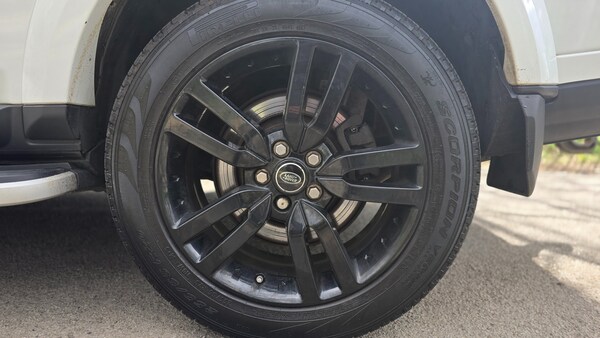 Used Land Rover Discovery 2015 for sale - 74440087: Photo 16