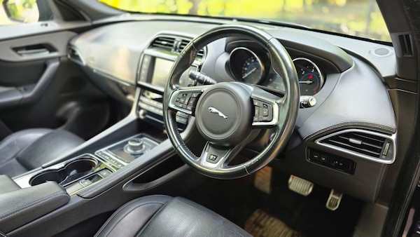 Used Jaguar F-Pace 2016 for sale - 74853824: Photo 15