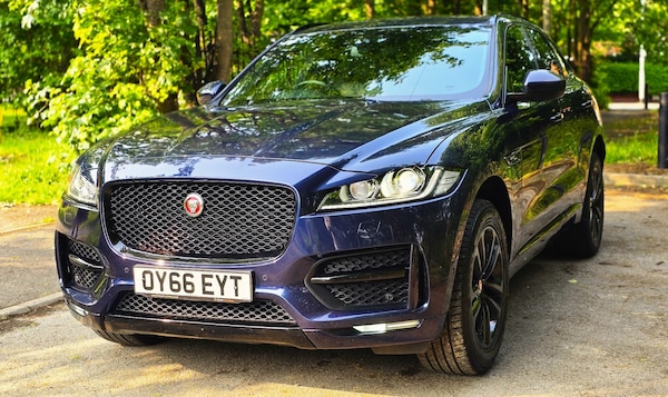 Used Jaguar F-Pace 2016 for sale - 74853824: Photo 27