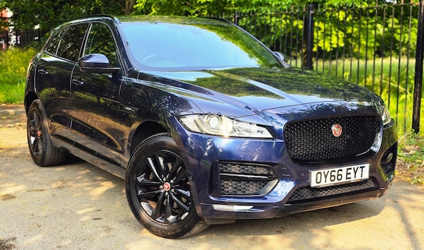 Used Jaguar F-Pace 2016 for sale - 74853824: Photo 31