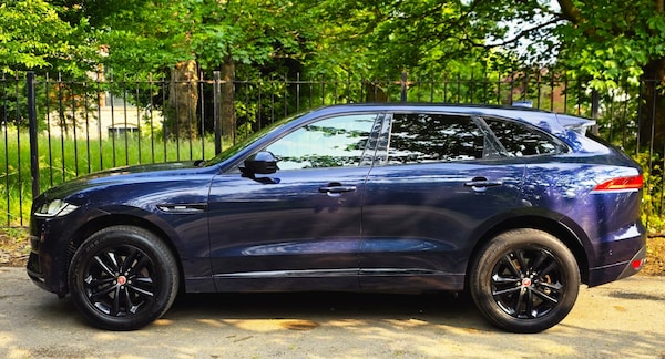 Used Jaguar F-Pace 2016 for sale - 74853824: Photo 3