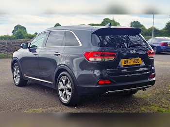 Used Kia Sorento 2017 for sale - 78897312: Photo