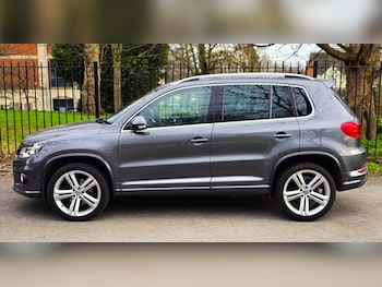 Used Volkswagen Tiguan 2016 for sale - 74432739: Photo