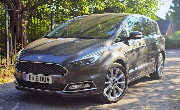 Used Ford S-Max 2016 for sale - 75612819: Photo 1