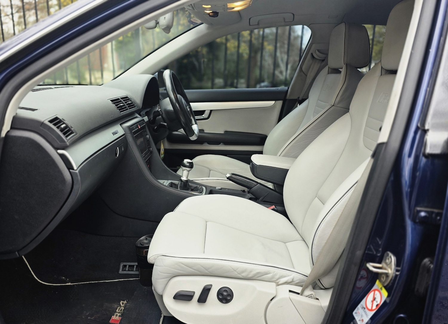 Used Audi RS4 2006 for sale - 76726045: Photo 10