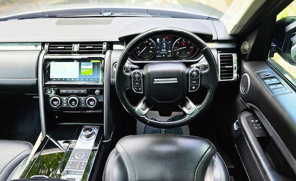 Used Land Rover Discovery 2017 for sale - 74911621: Photo 9