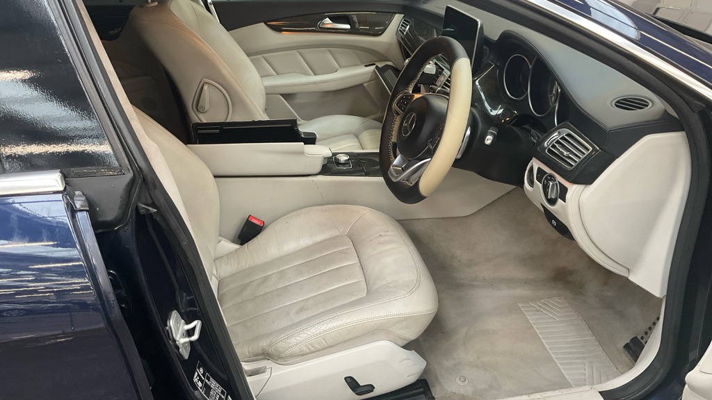Used Mercedes-Benz CLS 2015 for sale - 76987168: Photo 7