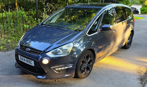 Used Ford S-Max 2014 for sale - 71536258: Photo 3