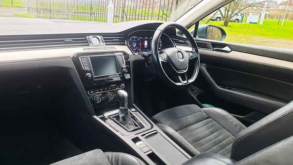 Used Volkswagen Passat 2016 for sale - 69058877: Photo 14