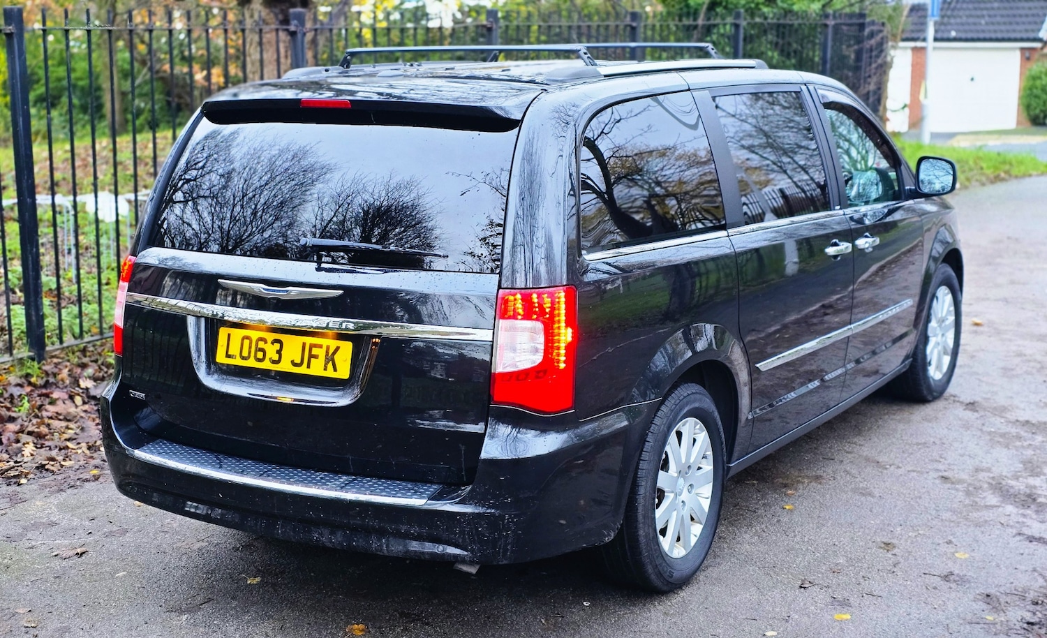 Used Chrysler Grand Voyager 2014 for sale - 76656478: Photo 32