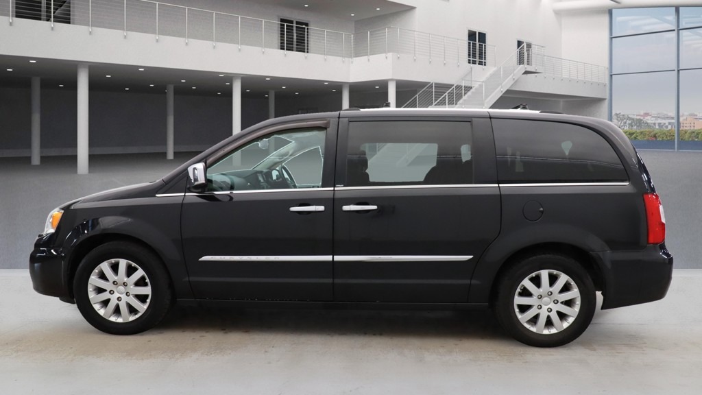 Used Chrysler Grand Voyager 2014 for sale - 76656478: Photo 6