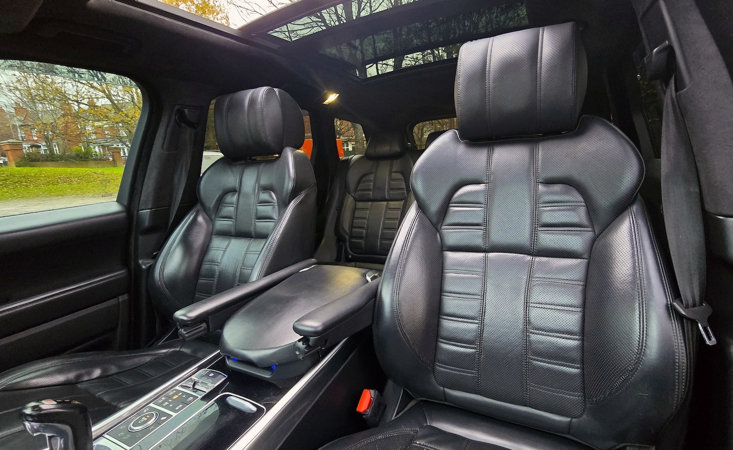 Used Land Rover Range Rover Sport 2017 for sale - 76687526: Photo 30