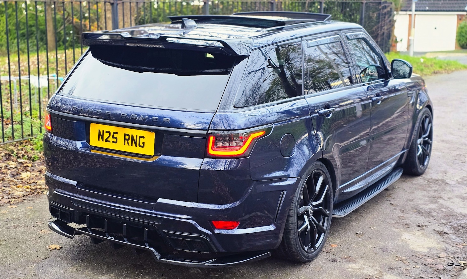 Used Land Rover Range Rover Sport 2017 for sale - 76687526: Photo 41