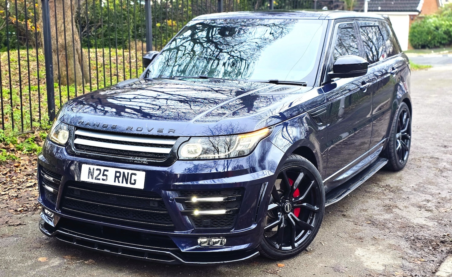 Used Land Rover Range Rover Sport 2017 for sale - 76687526: Photo 9