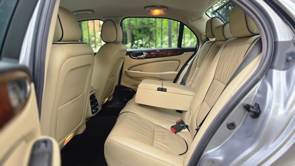 Used Jaguar XJ 2008 for sale - 74661834: Photo 11