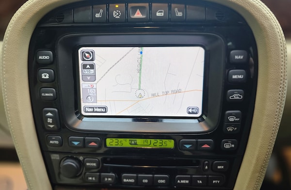 Used Jaguar XJ 2008 for sale - 74661834: Photo 16