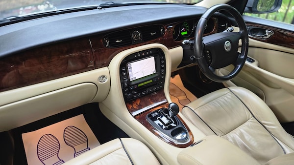 Used Jaguar XJ 2008 for sale - 74661834: Photo 22