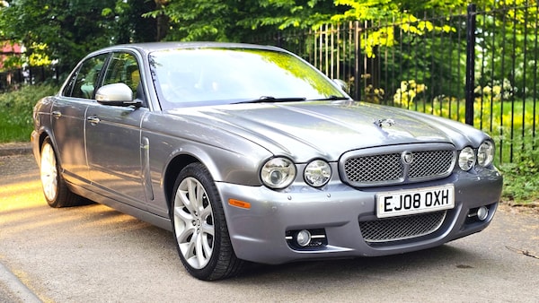 Used Jaguar XJ 2008 for sale - 74661834: Photo 38