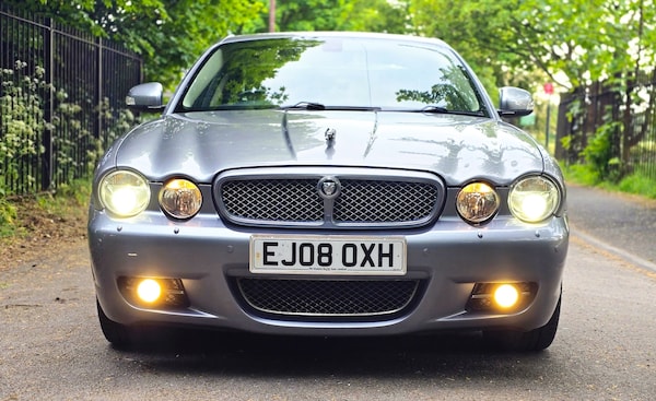 Used Jaguar XJ 2008 for sale - 74661834: Photo 3