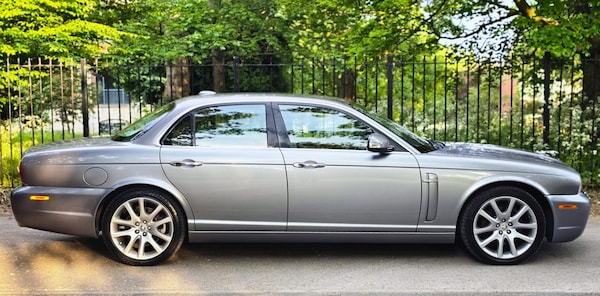 Used Jaguar XJ 2008 for sale - 74661834: Photo 5