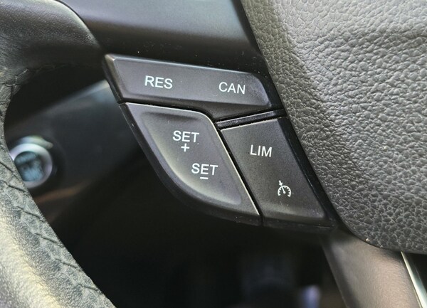 Used Ford Kuga 2019 for sale - 74840294: Photo 23