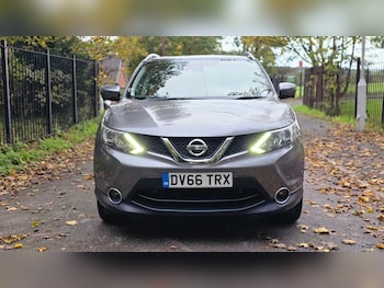 Used Nissan Qashqai 2016 for sale - 76379268: Photo