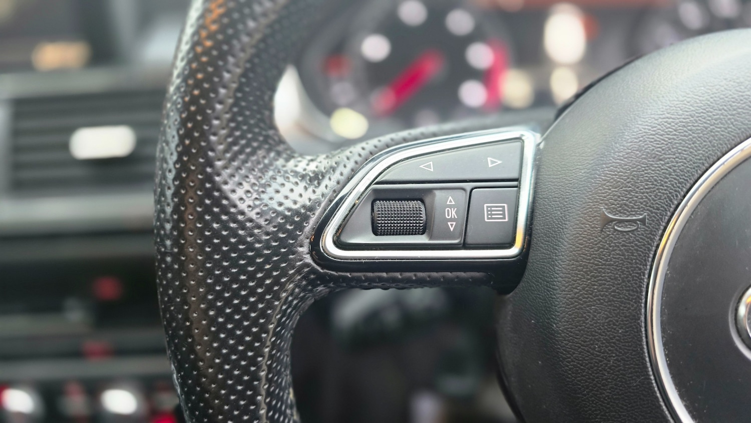 Used Audi A6 2013 for sale - 77049383: Photo 28