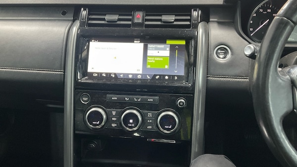 Used Land Rover Discovery 2017 for sale - 76335278: Photo 10