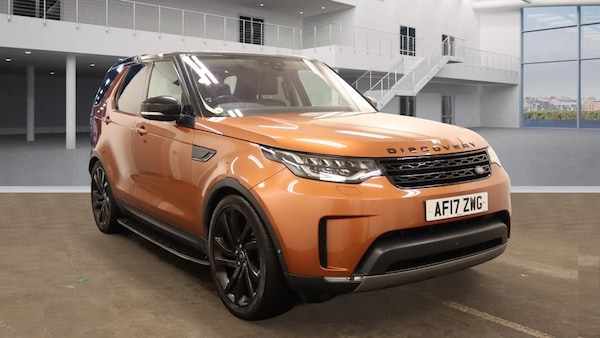 Used Land Rover Discovery 2017 for sale - 76335278: Photo 2