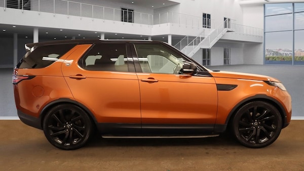 Used Land Rover Discovery 2017 for sale - 76335278: Photo 3