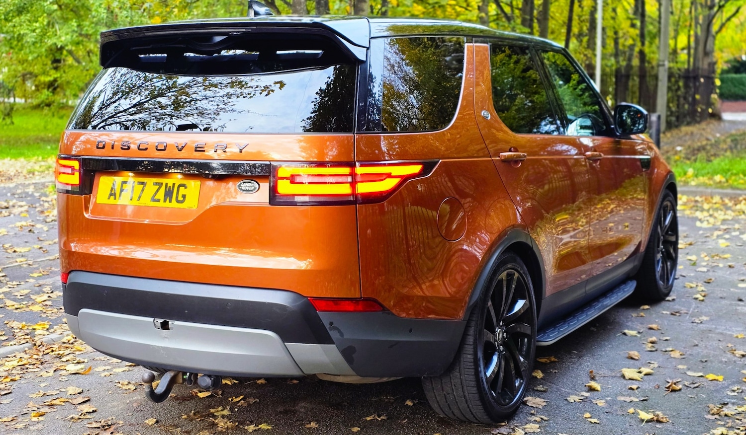 Used Land Rover Discovery 2017 for sale - 76335278: Photo 5