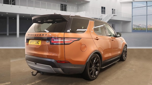 Used Land Rover Discovery 2017 for sale - 76335278: Photo 5