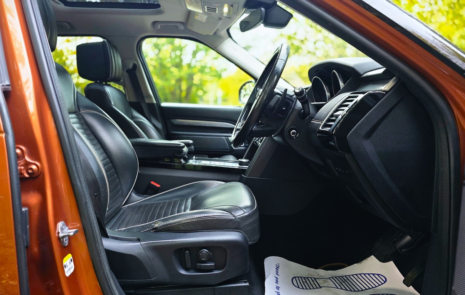 Used Land Rover Discovery 2017 for sale - 76335278: Photo 8