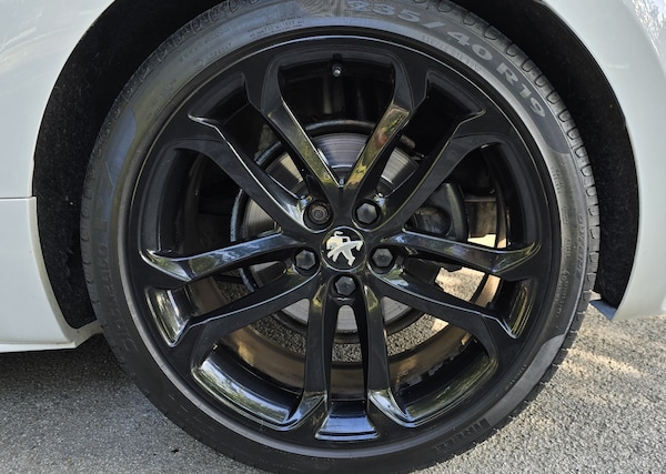 Used Peugeot RCZ 2013 for sale - 72073001: Photo 13