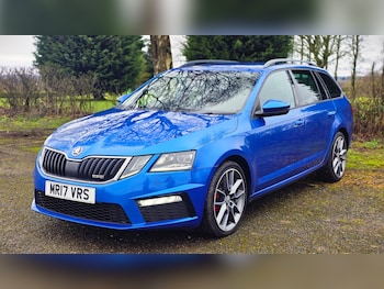 Used Skoda Octavia 2017 for sale - 77636363: Photo