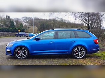 Used Skoda Octavia 2017 for sale - 77636363: Photo