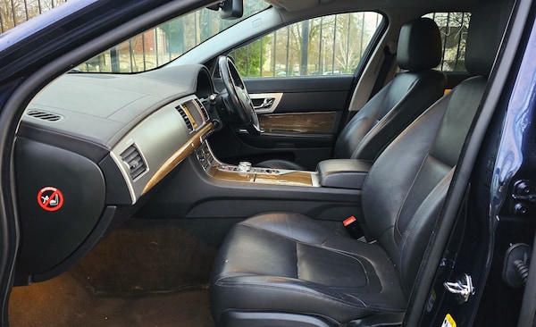 Used Jaguar XF 2014 for sale - 73275228: Photo 10