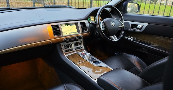 Used Jaguar XF 2014 for sale - 73275228: Photo 14