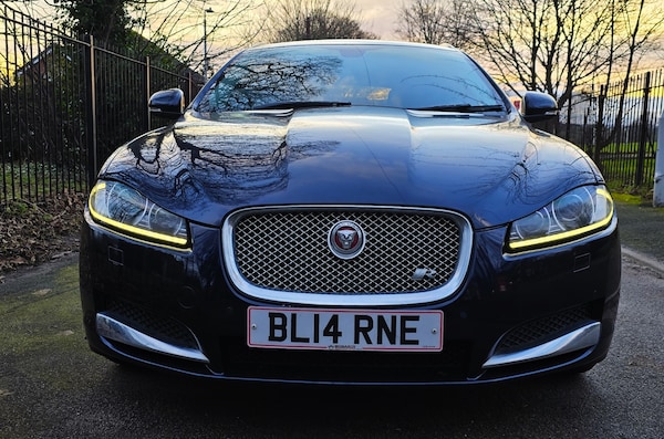 Used Jaguar XF 2014 for sale - 73275228: Photo 2