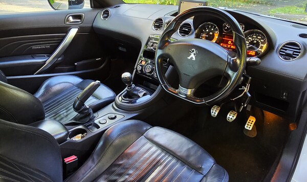 Used Peugeot RCZ 2013 for sale - 71328610: Photo 12