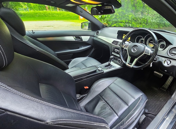 Used Mercedes-Benz C-Class 2012 for sale - 71029511: Photo 18
