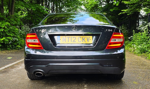 Used Mercedes-Benz C-Class 2012 for sale - 71029511: Photo 5