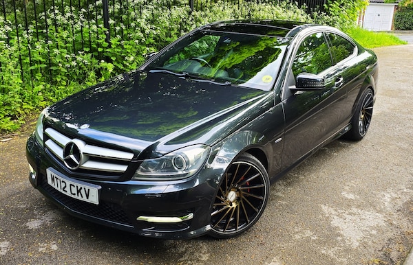 Used Mercedes-Benz C-Class 2012 for sale - 71029511: Photo 9