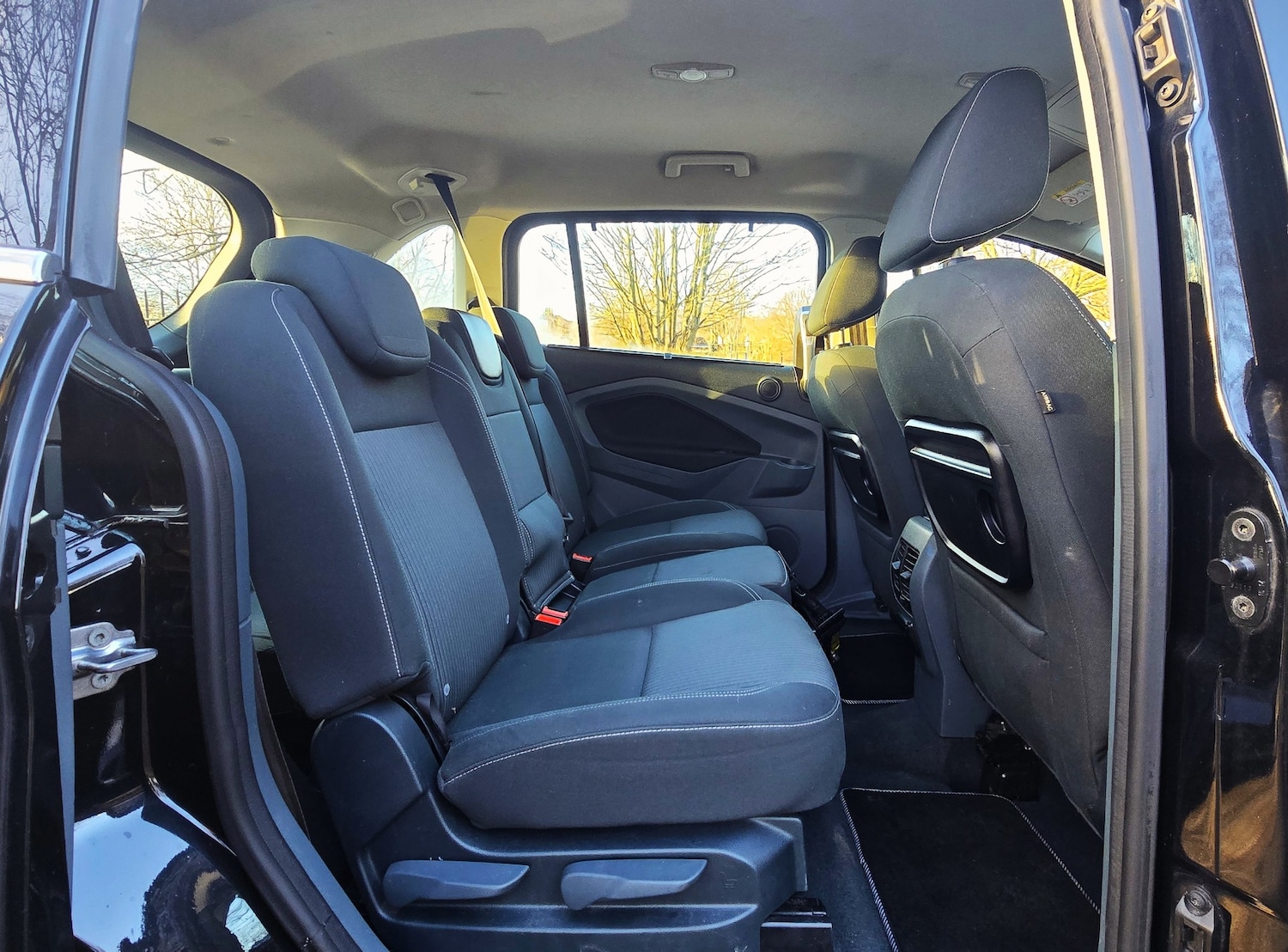 Used Ford Grand C-Max 2014 for sale - 77008902: Photo 15