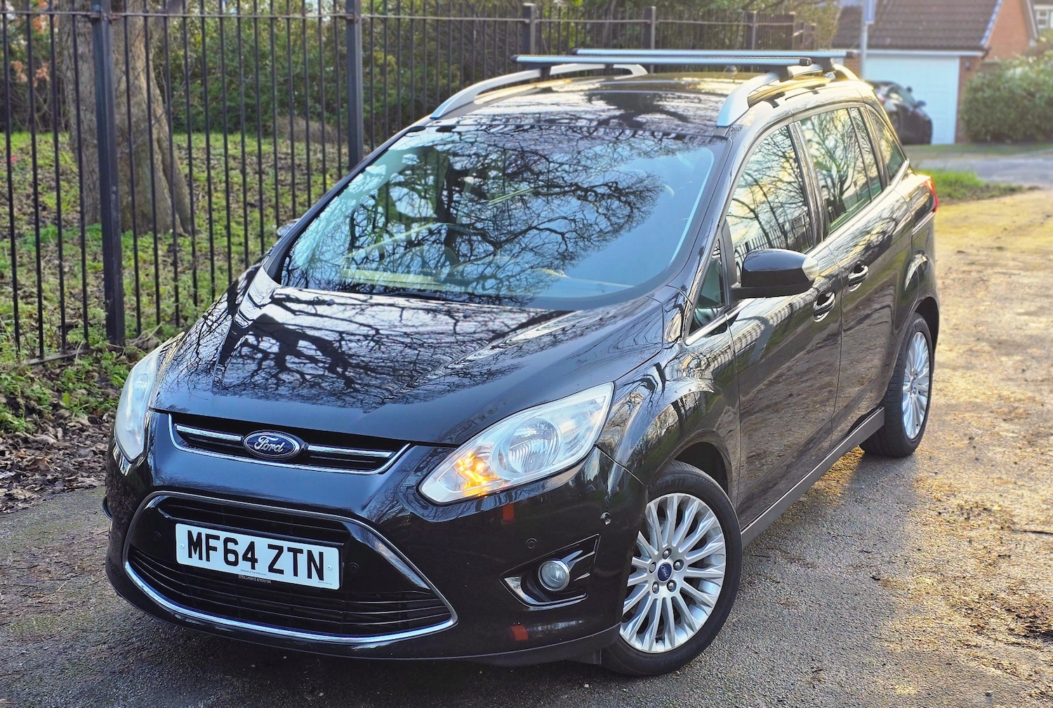 Used Ford Grand C-Max 2014 for sale - 77008902: Photo 31