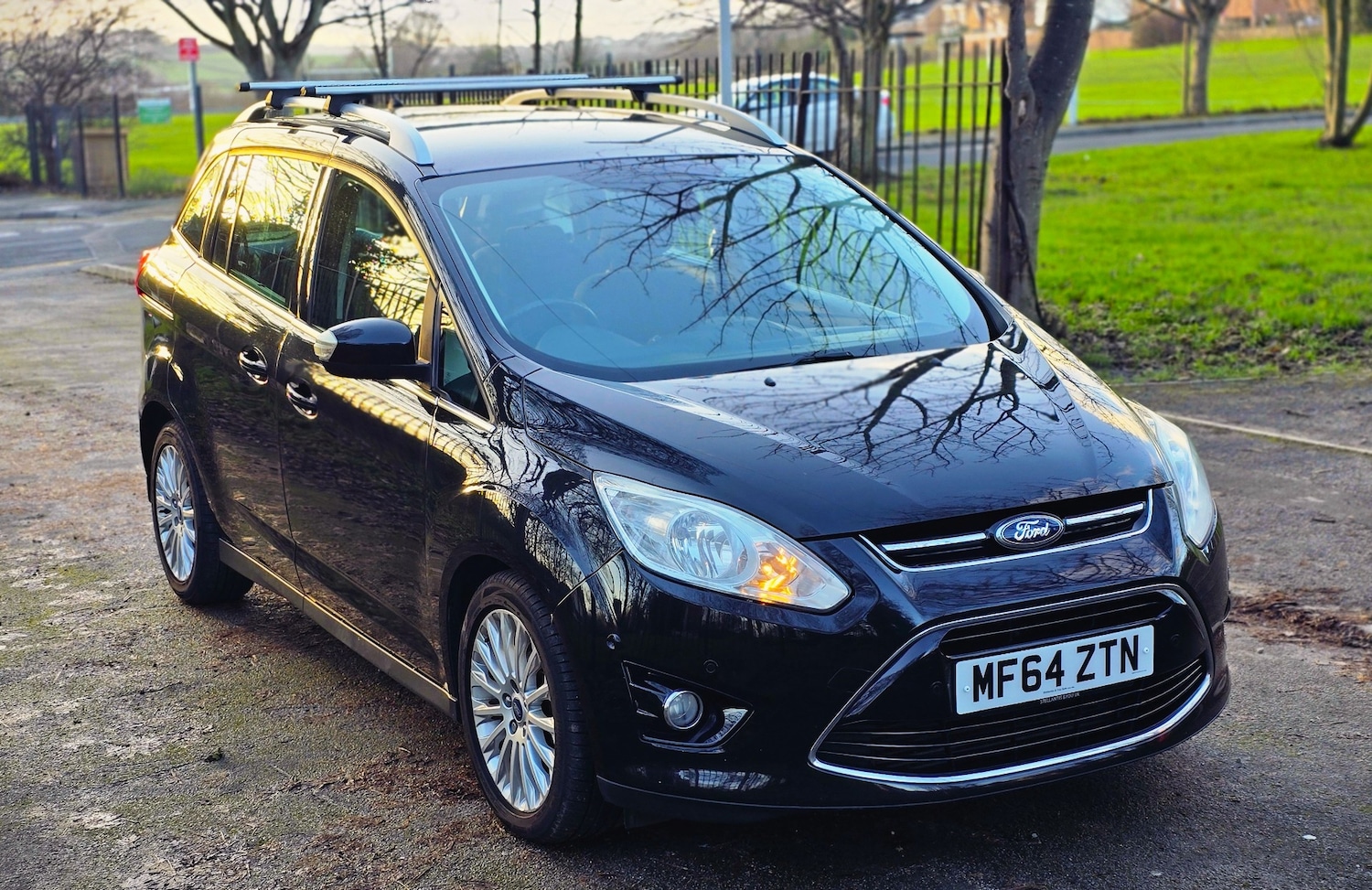 Used Ford Grand C-Max 2014 for sale - 77008902: Photo 32