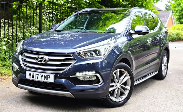 Used Hyundai Santa Fe 2017 for sale - 74448033: Photo 1